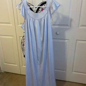 Vintage Long Blue Nightgown Size 1X/2X